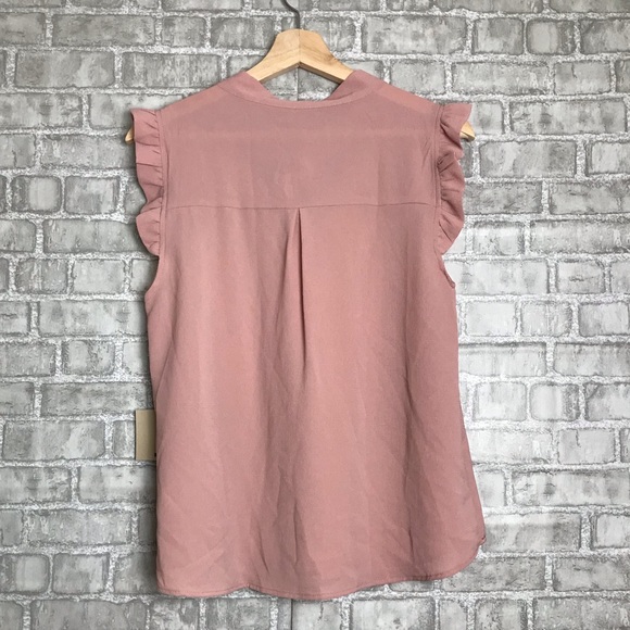 NWT Active USA Front Tie Ruffle Blouse Size L - Picture 2 of 7